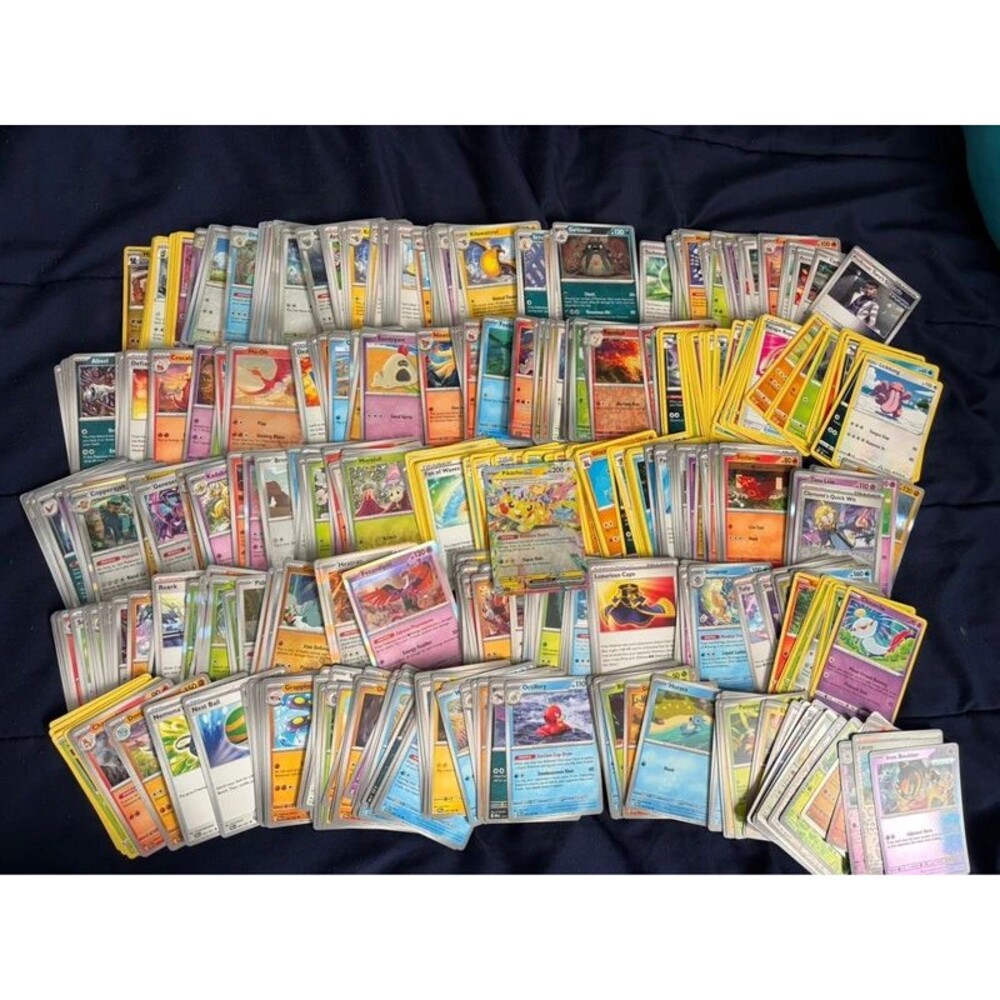 Pokémon TCG 500 Card Lot Pikachu EX